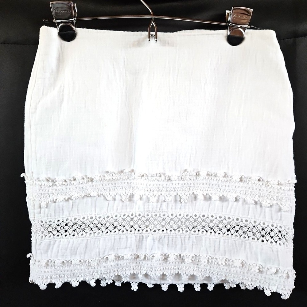 H&M White Mini Skirt Size 6 Cottagecore Fairy Casual‎ Angel Western Vacation